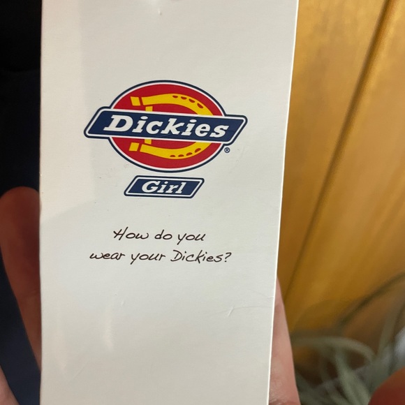 NWT Dickie’s women’s slim fit bootcut - Size 9 but fits way more like a 7! - Picture 2 of 5